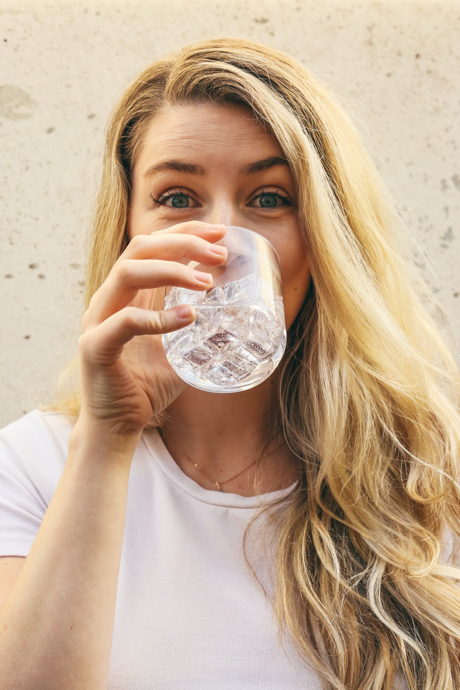 L'importanza di bere per mantenersi idratati