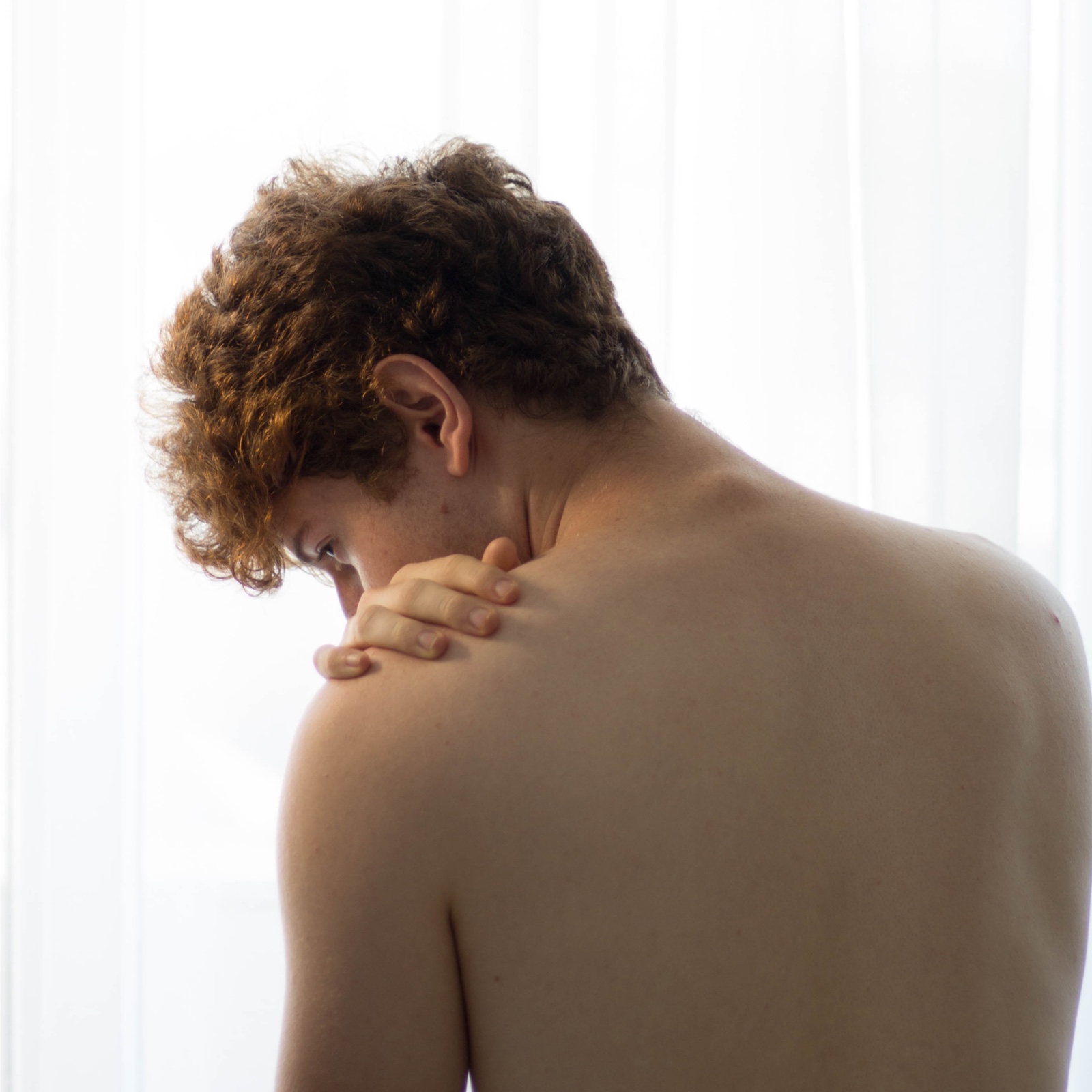 La postura della schiena, delle spalle e del collo