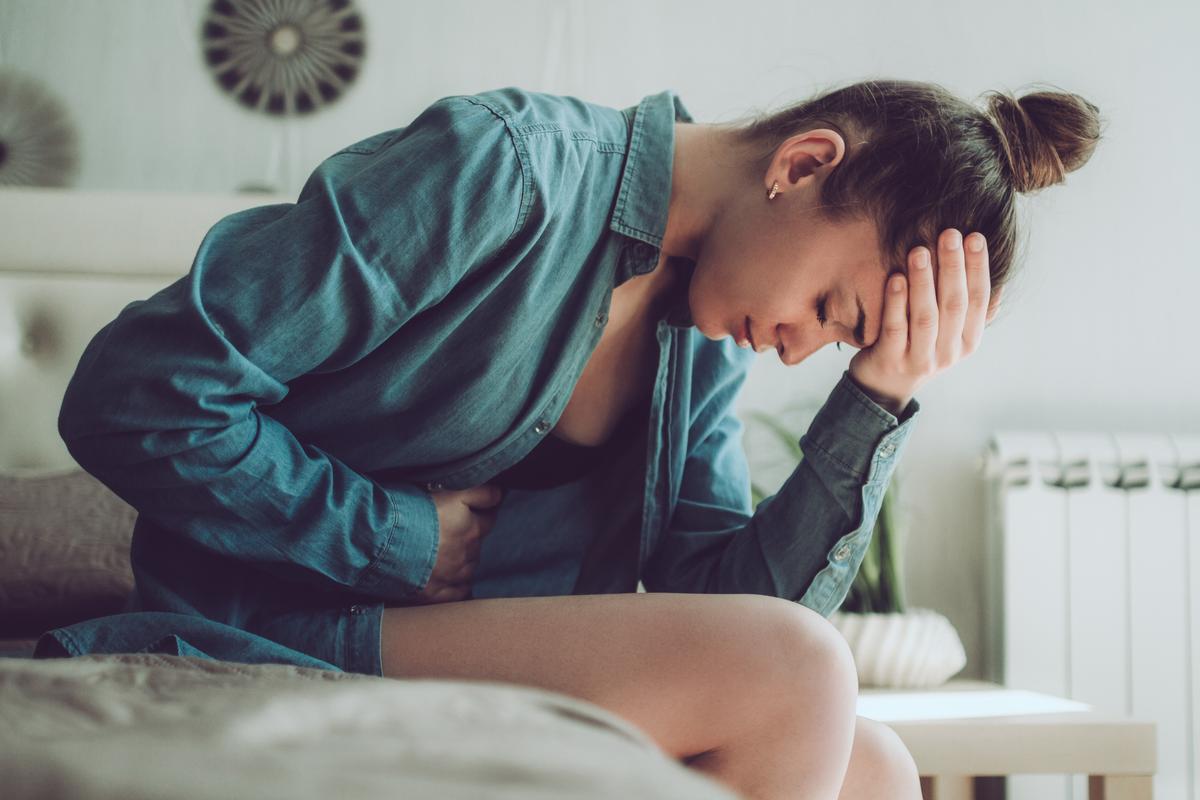 Mal di testa e ciclo mestruale: sintomi e rimedi