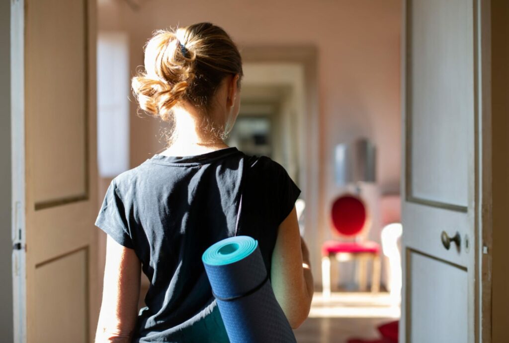 stretching articolazione spalla